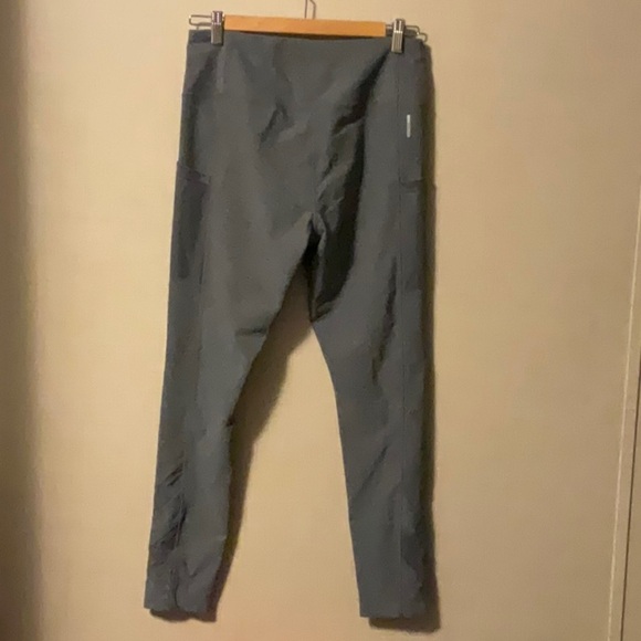 Mondetta Gray Joggers Sleek Tapered Design - Picture 5 of 8